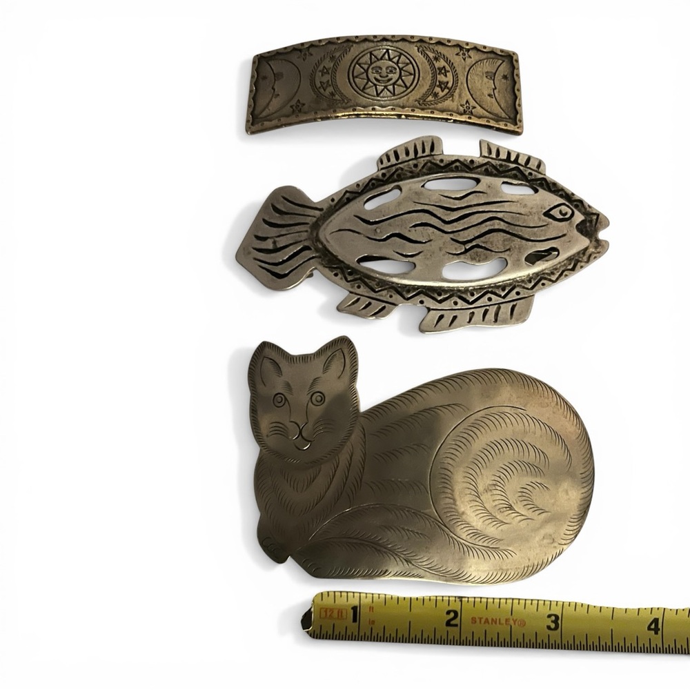 Vintage Hair Clips Lot Of 3 Barrette Etched Metal Cat FIsh Celestial folk art - Picture 11 of 13